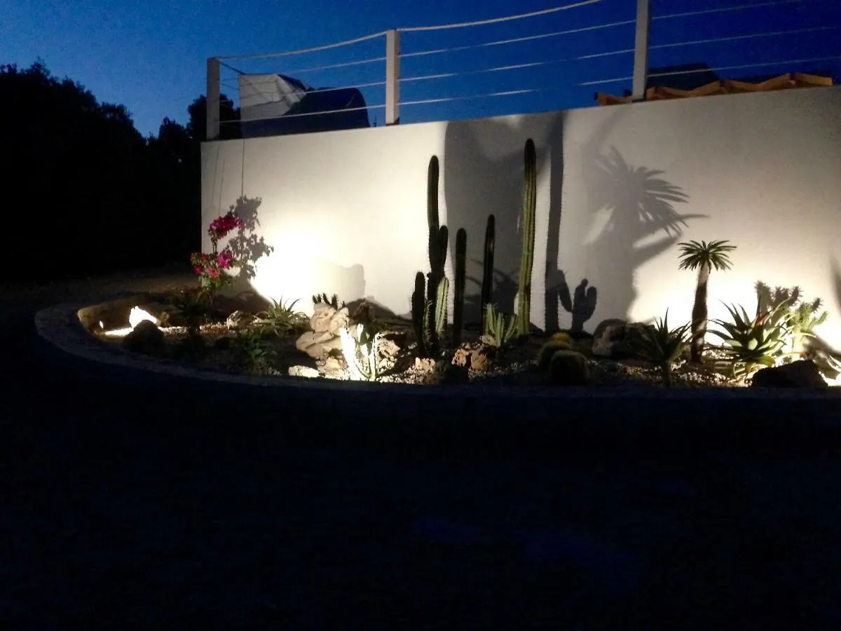 La Casa Bianca Bed & Breakfast Noto 0*,