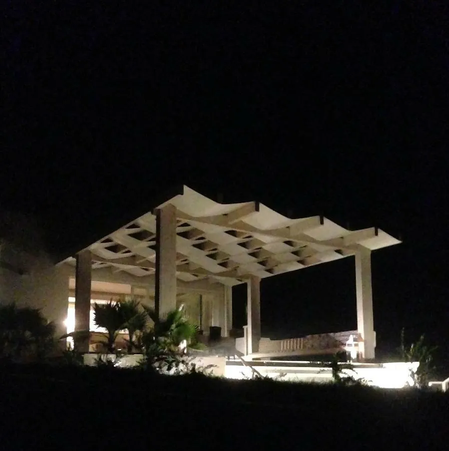 La Casa Bianca Bed & Breakfast Noto İtalya