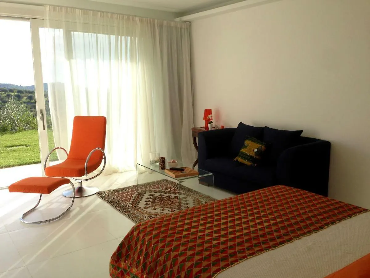 La Casa Bianca Bed & Breakfast Noto İtalya